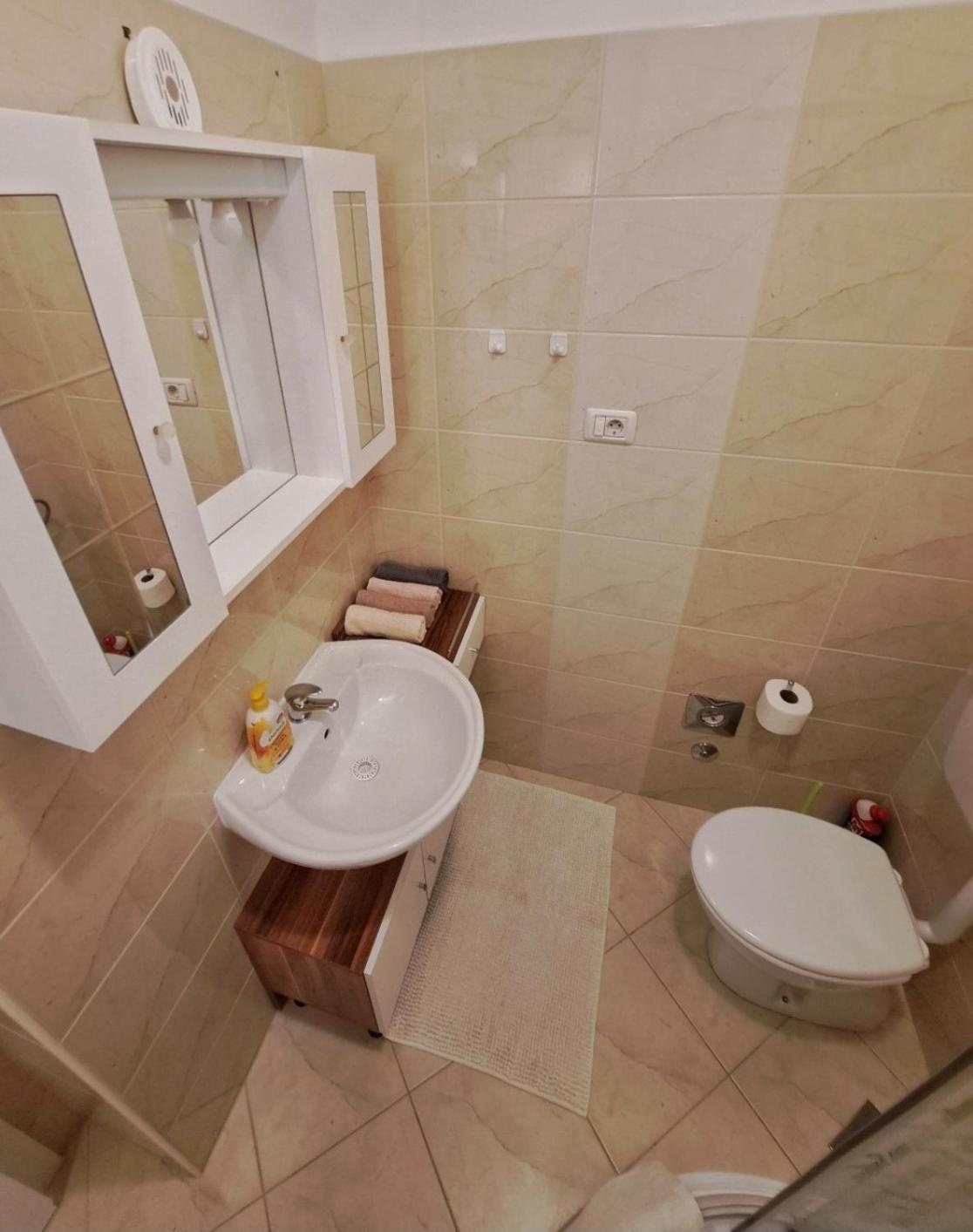 Apartment Katarina غييكا المظهر الخارجي الصورة
